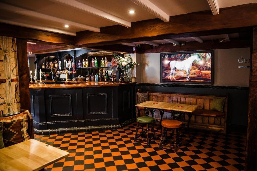The Black Horse Inn Gainsborough Exterior photo